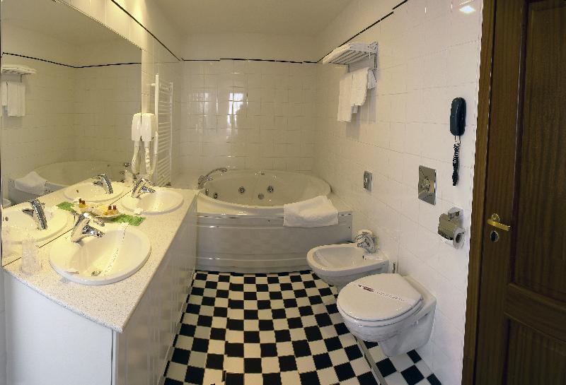 Апартаменты 1 Спальня, Savoy