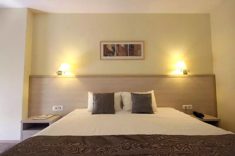 Standard-huone, Savoy