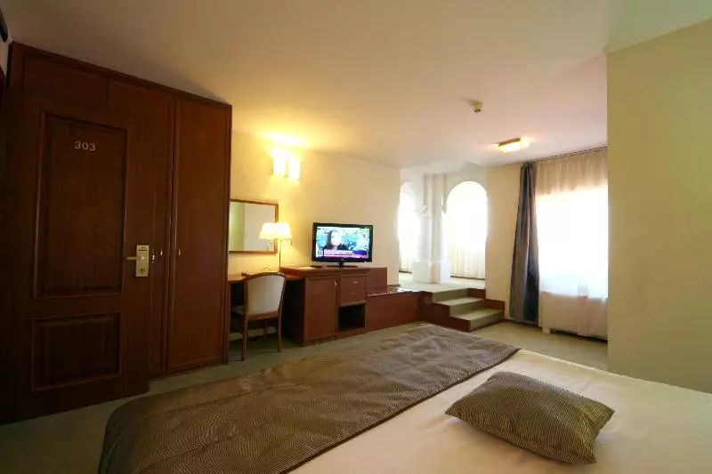 Standard-huone, Savoy