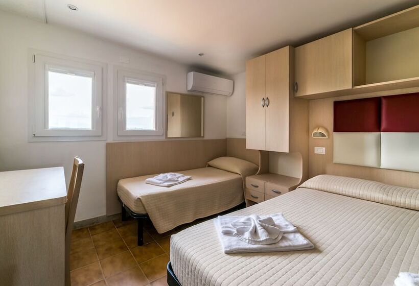 Номер Стандарт Трехместный, Stresa