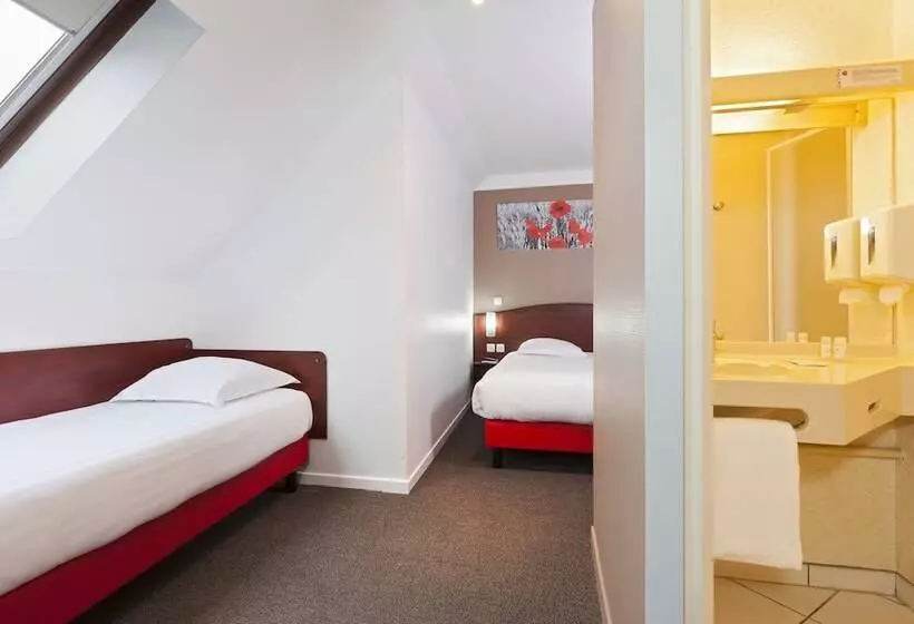 اتاق راحتی سه تخته, Brit Hotel Arras