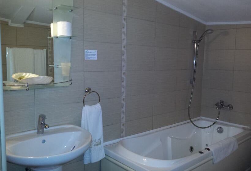 Superior Oda, Voila Inn