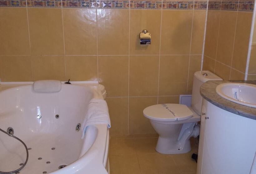 סוויטת ג'וניור, Voila Inn