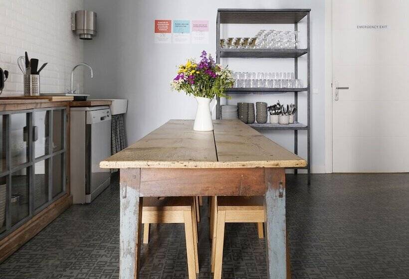 اتاق استاندارد, Numa I Script