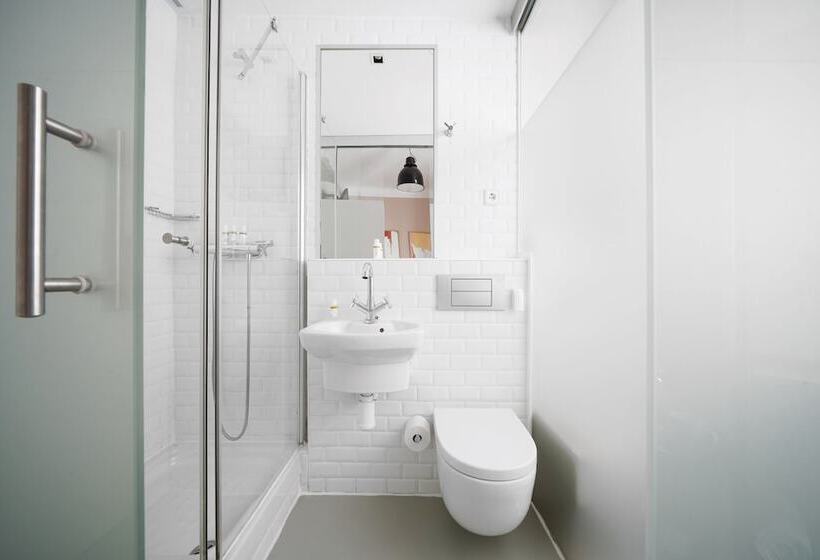 اتاق استاندارد, Numa I Script