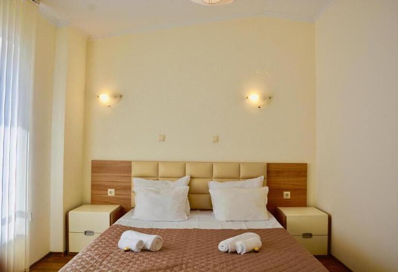 Апартаменты 2 Спальни, Rainbow 1 Holiday Complex