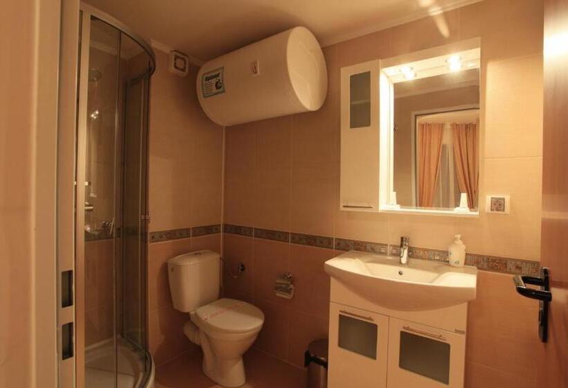 スタンダードルーム, Rainbow 1 Holiday Complex