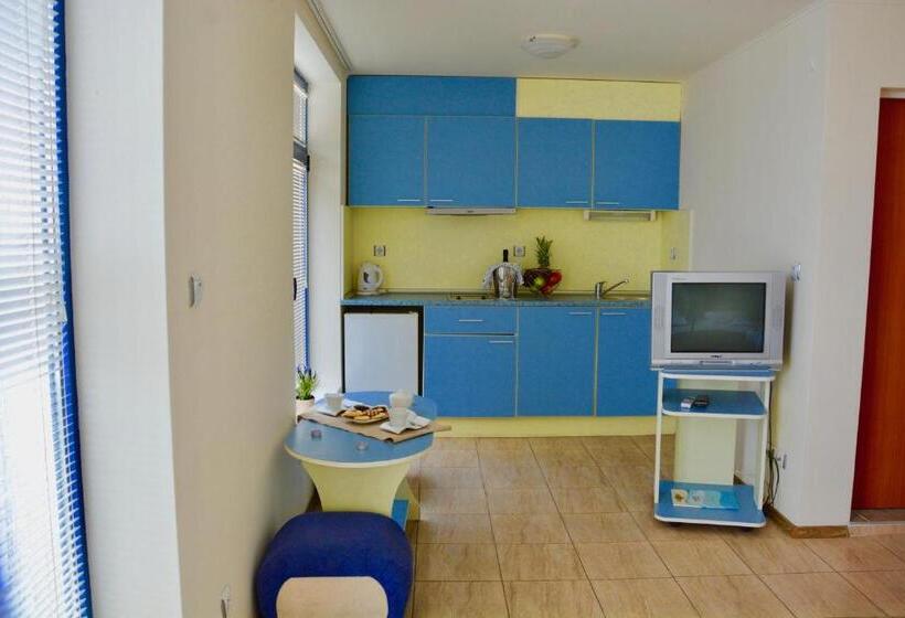 スタンダードルーム, Rainbow 1 Holiday Complex