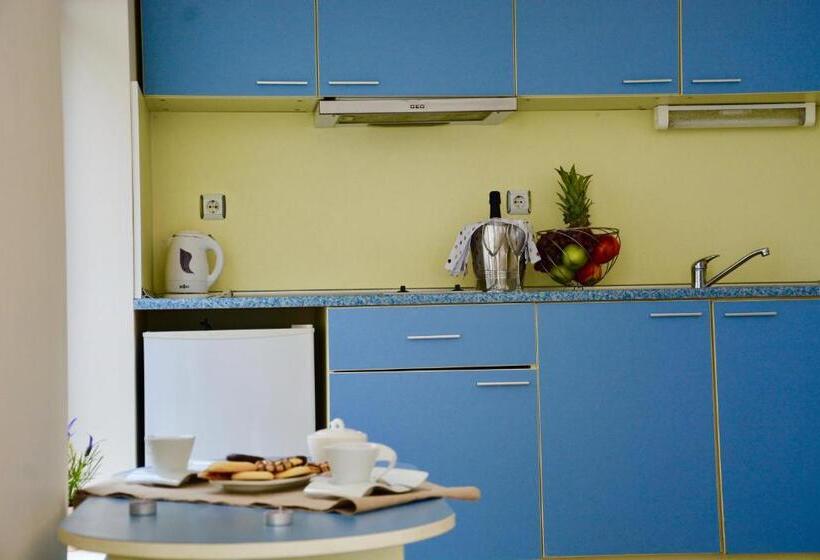 スタンダードルーム, Rainbow 1 Holiday Complex