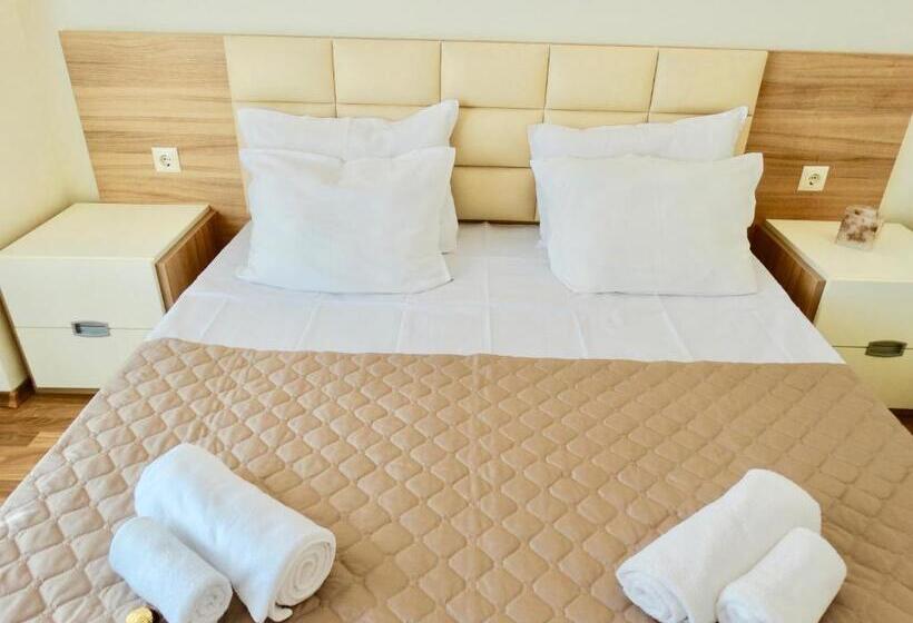 Апартаменты 2 Спальни, Rainbow 1 Holiday Complex
