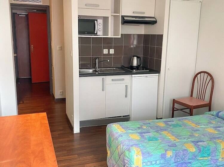 Standard Studio, Residence Du Soleil