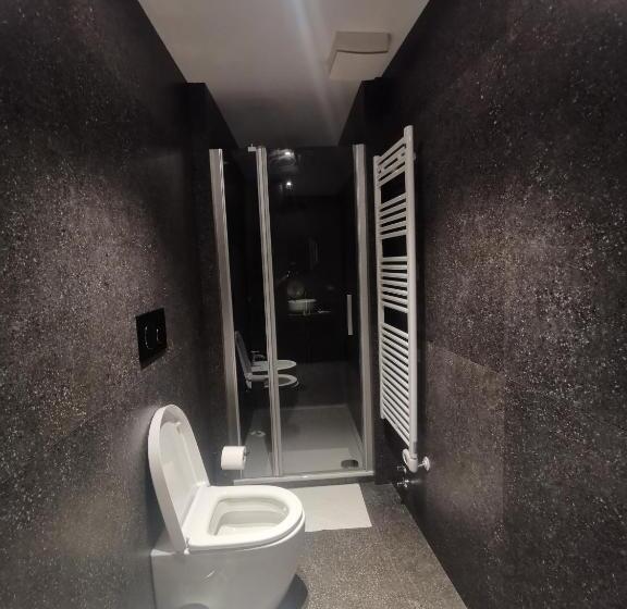 Семейный Номер, Divale