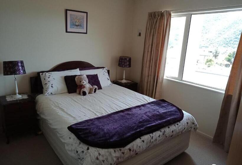 اتاق لوکس, Moana View