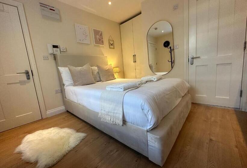 标准工作室, Gloucester Place   Baker Street