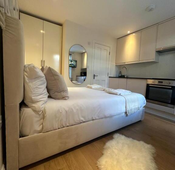 إستوديو قياسى, Gloucester Place   Baker Street