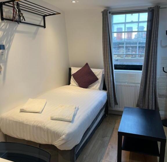 غرفة إقتصادية, Gloucester Place   Baker Street