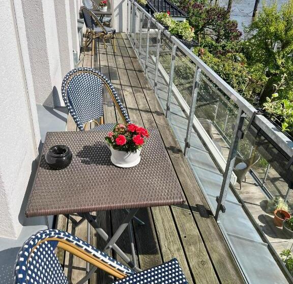 Номер Стандарт с Балконом, Ambiente