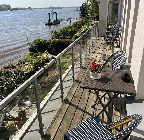 Номер Стандарт с Балконом, Ambiente