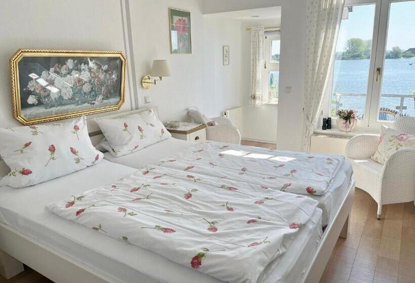 Номер Стандарт с Балконом, Ambiente