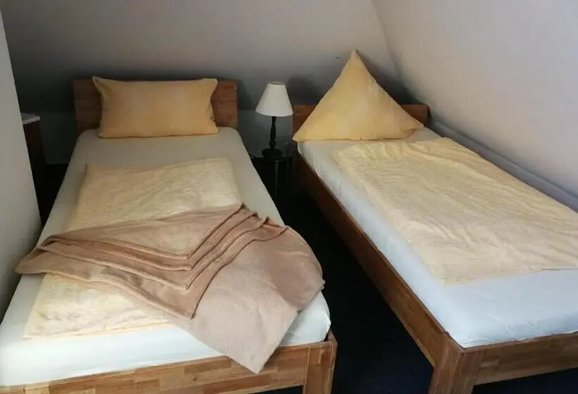 Huoneisto 1 Makuuhuone Parveke, Ambiente