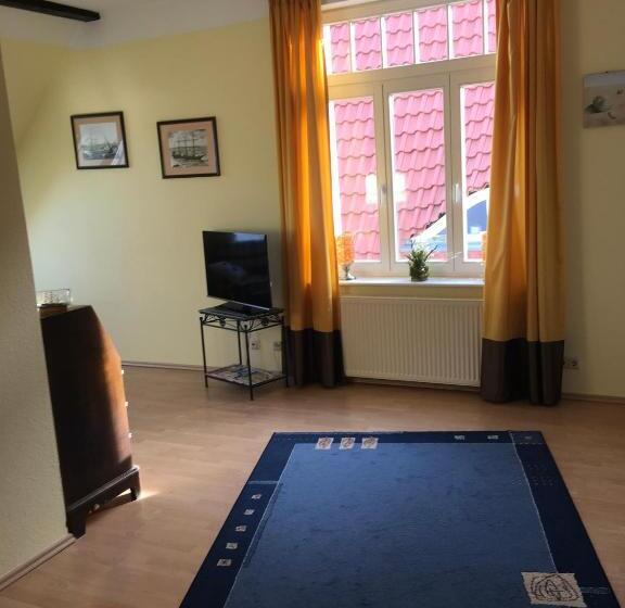 Апартаменты 1 Спальня с Балконом, Ambiente