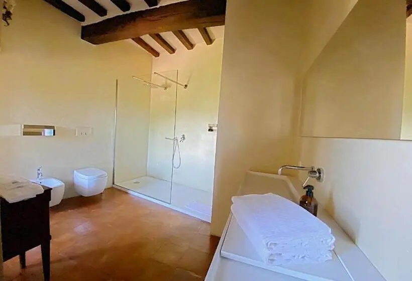 デラックススイート, Castello Di Viano