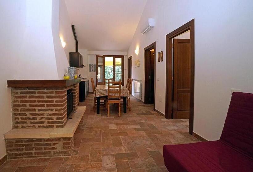 2间卧室的房子, Punta Dei Lecci