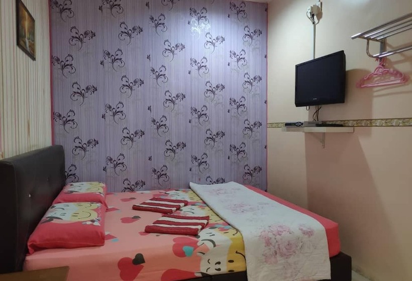 标准间, Sri Bahau