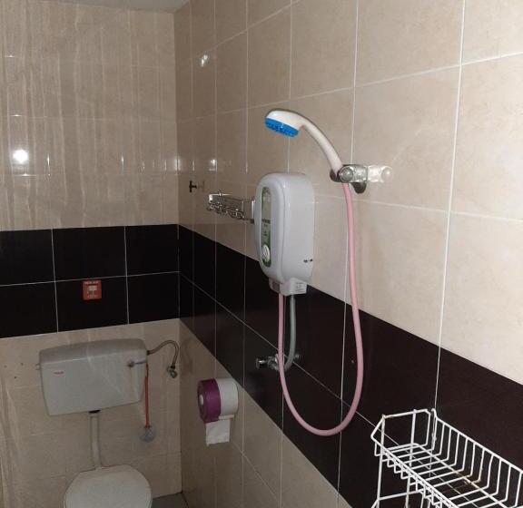 标准间, Sri Bahau