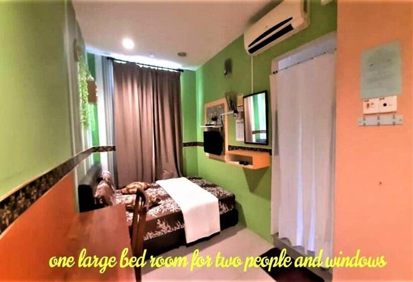 标准间, Sri Bahau