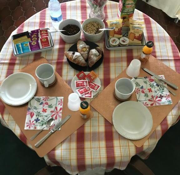 标准间, Il Tucano