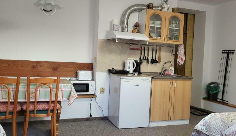 Номер Стандарт Трехместный, Privat Nika