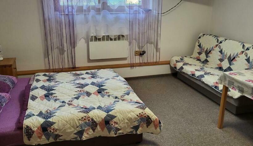 Номер Стандарт Трехместный, Privat Nika