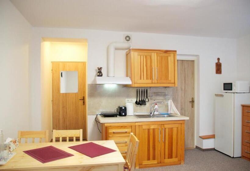 Номер Стандарт Трехместный, Privat Nika