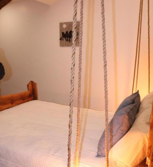 غرفة قياسية, Hostel O Torneiro