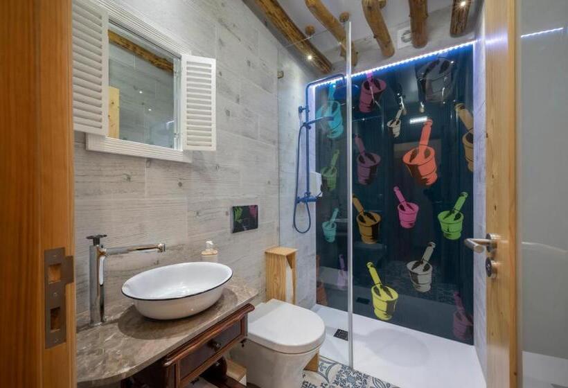 Кровать в Общей Комнате, Hostel O Torneiro