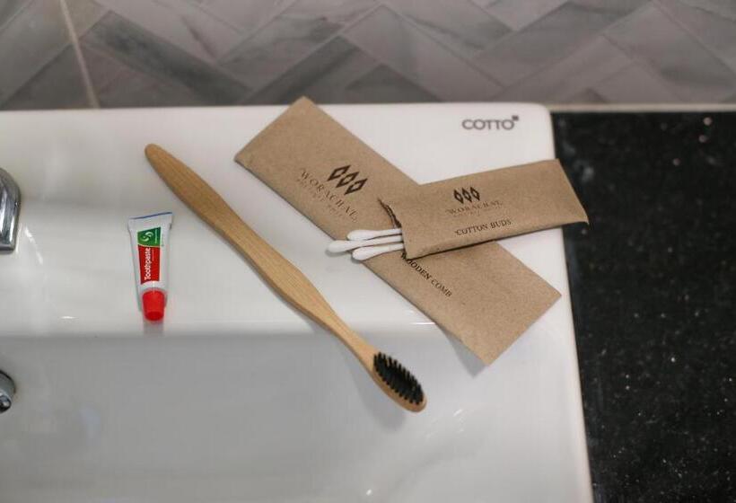 デラックスルーム, Worachat Boutique