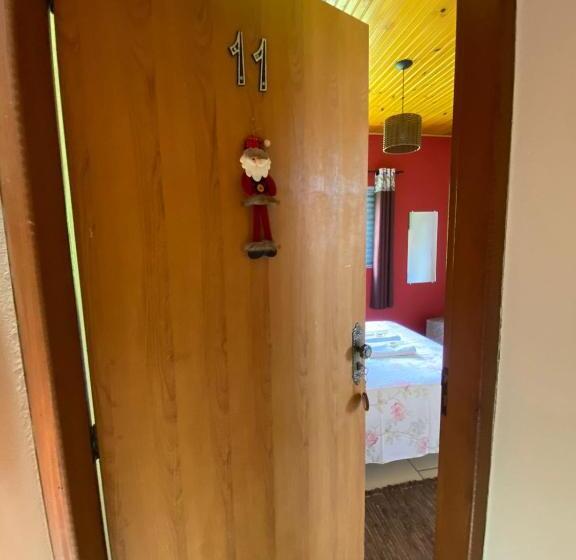 Quarto Quádruplo Estandar, Pousada Arco Iris