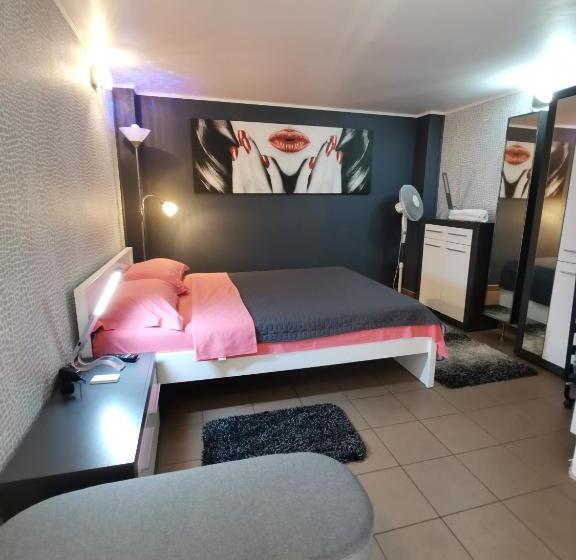 디럭스 룸, Vila Sara