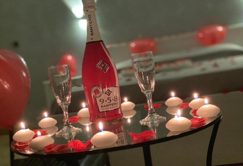 اتاق لوکس با بالکن, B&b Magma