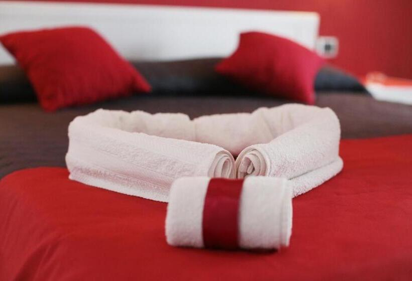 اتاق لوکس با بالکن, B&b Magma