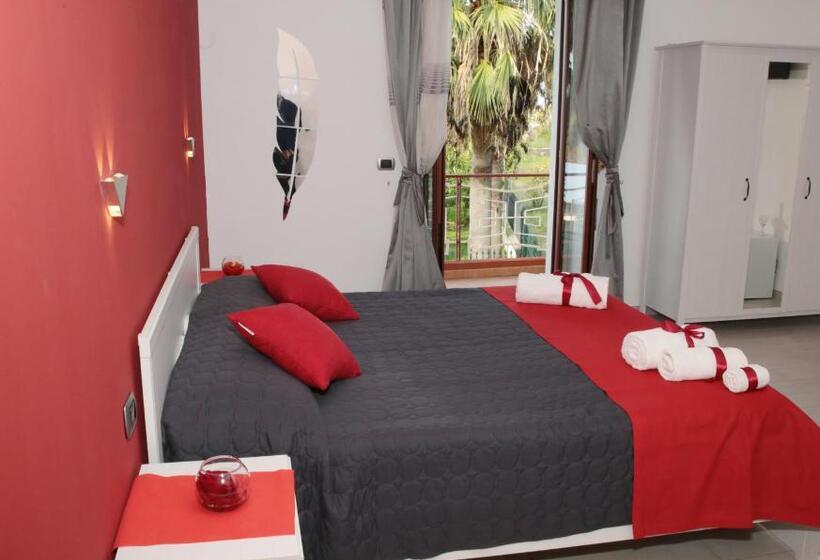 اتاق لوکس با بالکن, B&b Magma