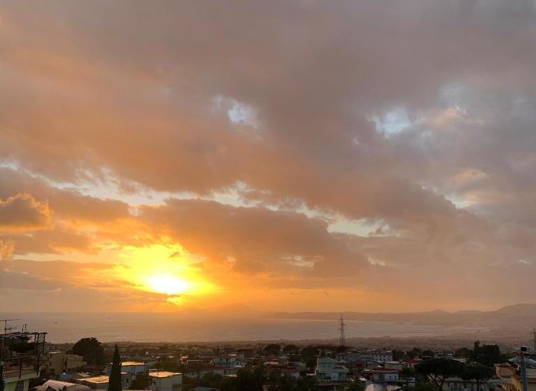 اتاق استاندارد چهار تخته با چشمانداز دریا, B&b Magma