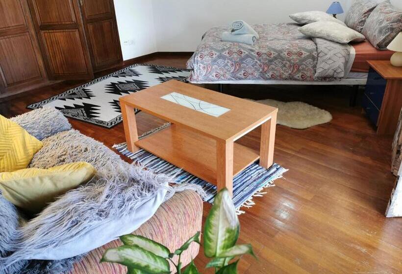 سوییت, Casa Compartida Weyler