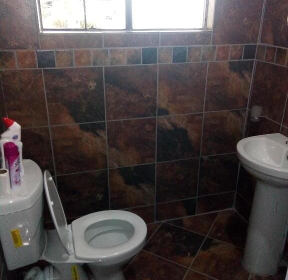 חדר סטנדרט, Lee Gardens