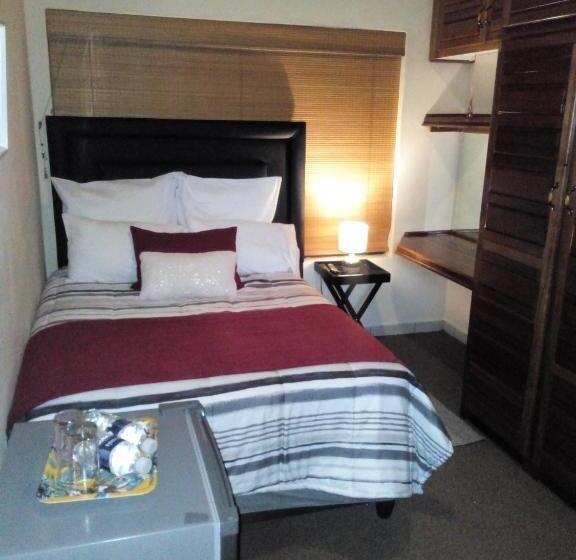 חדר סטנדרט, Lee Gardens