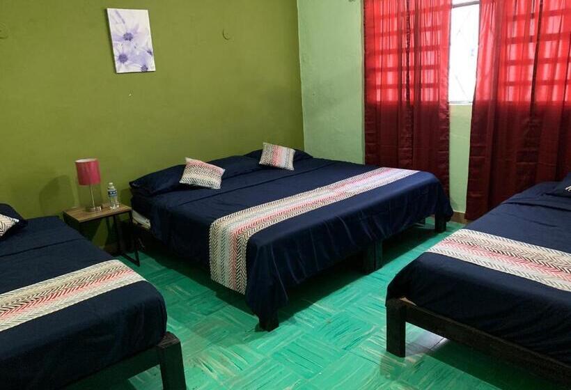 Habitación Cuádruple Estándar, Casa Alegria