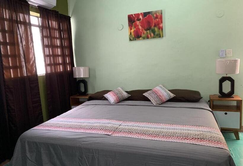 Habitación Cuádruple Estándar, Casa Alegria