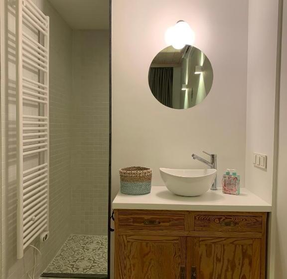 סטודיו סטנדרט עם מרפסת, Gastenverblijf  T Einde Sfeer   Privé Terras   Airco