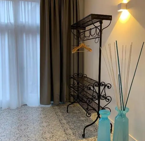 テラス付きスタンダードワンルーム, Gastenverblijf  T Einde Sfeer   Privé Terras   Airco